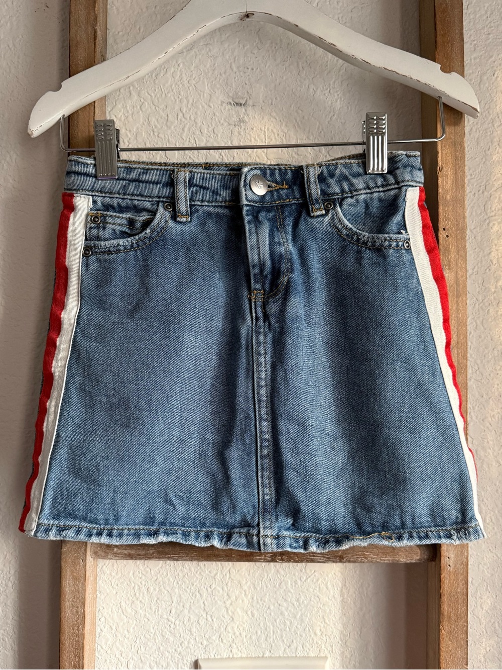 KidPik Side Stripe MidRise Denim Skirt little girls sz: 8